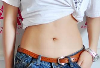 3Agirl – 金金的最新图集：这豹纹女也太难驾驭了，谁能Hold住？