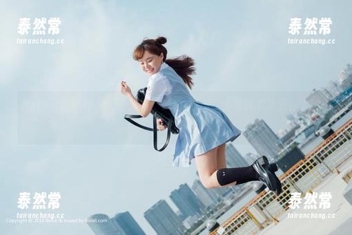 BoLoli菠萝社 - 三亚旅拍：Monkey_小潘鼠全集里，水的温度好奇怪