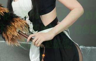 Ligui丽柜 – 摆Pose小天后杨心月，这自拍套图不得不佩服她的勇气和创意，挑选原图也是挑战！