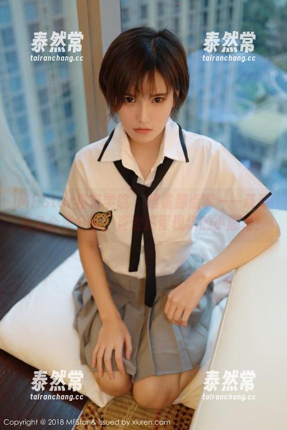 MFStar模范学院 - 眼镜那点事——草莓兔兔合集分享，直播捣蛋现场的小剧场！