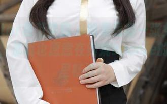 MFStar模范学院 – 如果我有一张女仆的身材，那我也愿意在鲍妮boonie的套图里畅游！