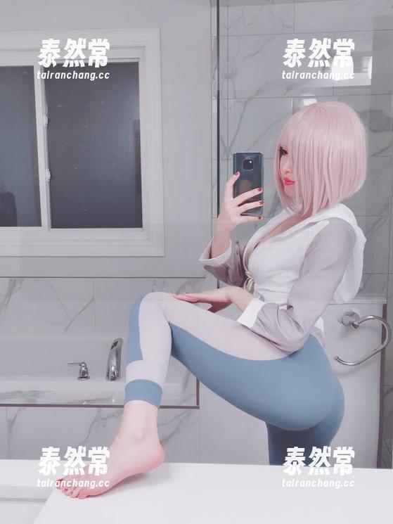 福利不止一件，MissWarmJ的网袜图包，竟然还想再刷一遍。