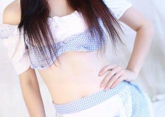TouTiao头条女神 – 小热巴的妹妹写真更新，恍惚间为她的比例陶醉了。