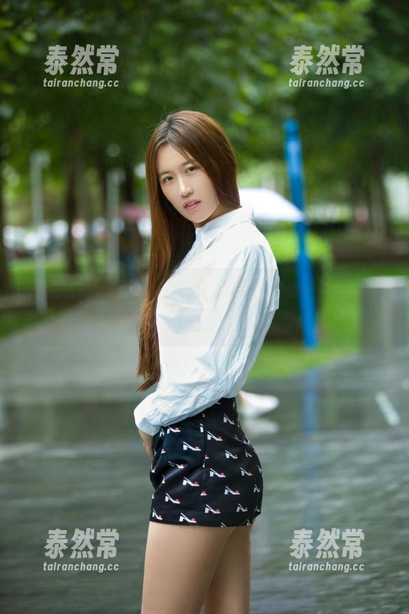 TuiGirl推女郎 - 连衣裙里的李七喜，掀起了一场不务正业的写真！