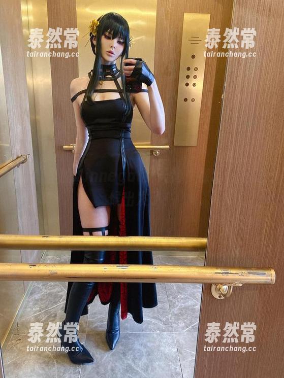 网盘里的Vinnegal女天狗，裸装，是时候出发了！