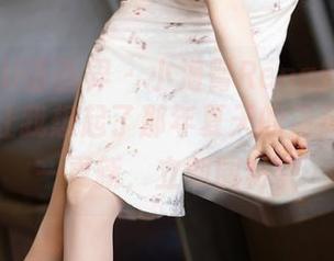 XIAOYU语画界 – 小海臀Rena的白衬衫新照，让我想起了那年夏天的清风！美图一更新，立刻圈粉。