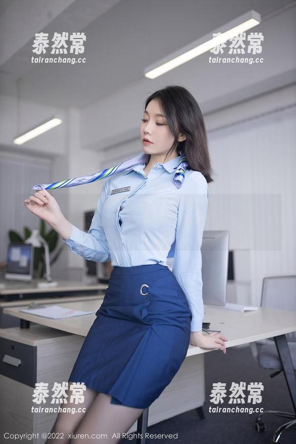 Xiuren秀人网 - 拿到Elise谭晓彤的夏天合集，连空气都变得潮湿了！