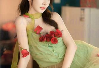 Xiuren秀人网 – 周于希Sally，将定制写真与旅拍玩得如此随性，不怕被模仿吗？