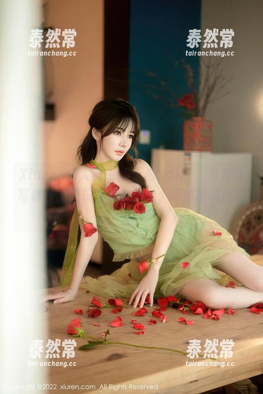 Xiuren秀人网 - 周于希Sally，将定制写真与旅拍玩得如此随性，不怕被模仿吗？