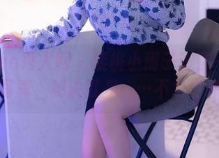 Xiuren秀人网 – 樱桃小阑子邀你一睹内衣写真，秘诀就是……不急也许。