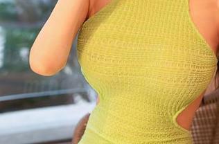 Xiuren秀人网 – 启用图包，见识糯美子mini女孩的极限演绎