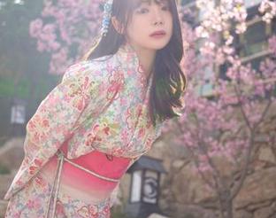 这作品原图提升了我对“粉”色的所有想象，wuyo(우요)老师，我学不来。