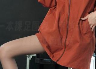 丽柜 – 一本裸足图包，奈沐子的脚好像在跟我说悄悄话
