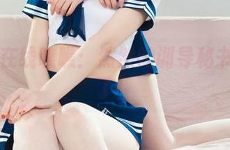 丽柜 – 在线瞧瞧：然然的训导秘书时刻来了！