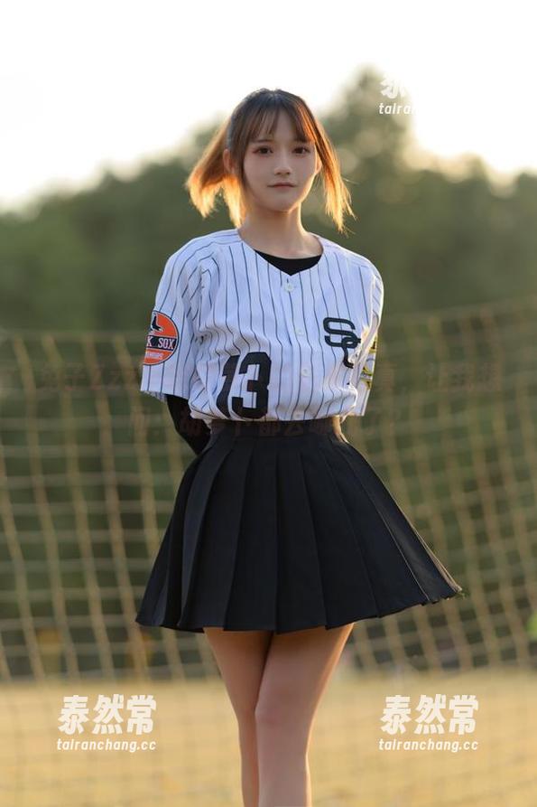 兔子Zzz不吃胡萝卜的居家写真，让我想问：胡萝卜都去哪儿了？