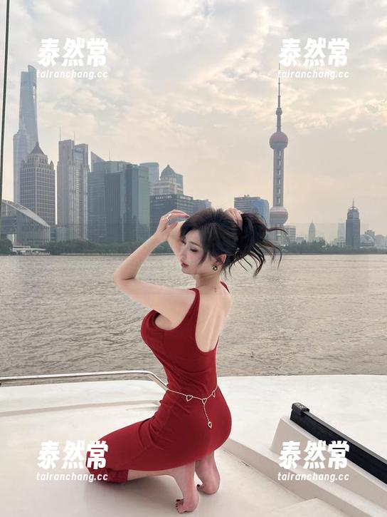 微密圈 - 周妍希日常图包：随意的姿势也能撩得我没脾气
