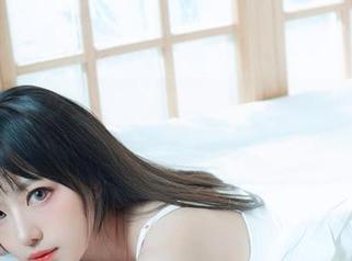 这套萝莉少女图居然免费，喵糖映画真大方！