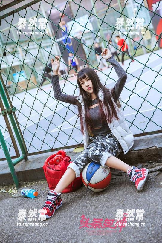 头条女神 - 在JennyR的和风诱惑中迷路——资源有点儿太让人意外了！