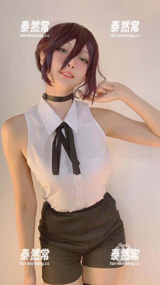 如月灰，这种清纯和无圣光写真让人一时快要搞混，自然得太不乖了！