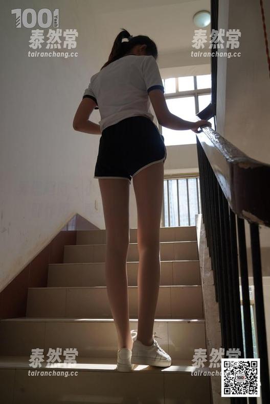 异思趣向 - 小六图集：“红底高跟”只是副作用，真正的效果是让心砰砰跳。