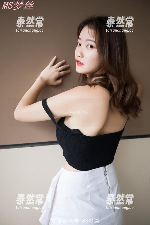 梦丝女神 - 精选图包：乔儿的黑色校服，说好的纯真呢？我看不止如此。