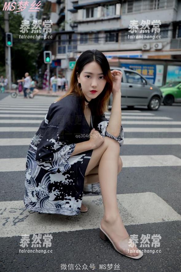 梦丝女神 - 图集更新！看魏婷婷如何在浴室里实现梦想——洗澡时也可以‘做自己’？