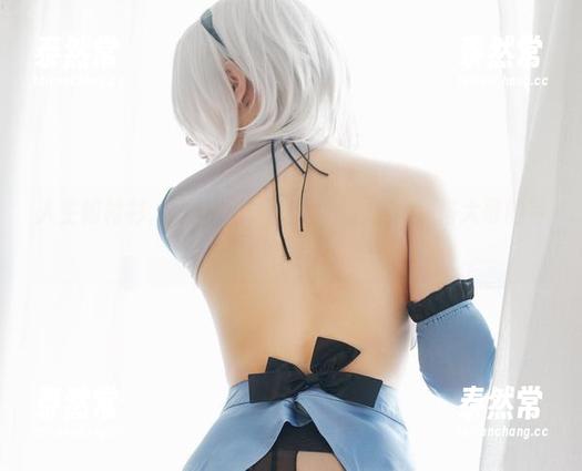 人生如衬衫，灰色也是一种态度——洛丽塔大哥的写真