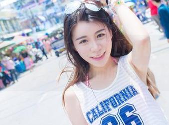爱蜜社 – 图片分享：莉莉Lily的水手服，能不能给我点体面的福利呀？