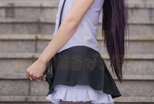 免费看白金Saki的“长腿”，美图分享，腿控们准备好了吗？