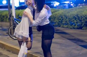 好奇皮皮奶可可爱了啦的魅魔图册里藏了多少“魅”，随便翻翻不会被骗吧？