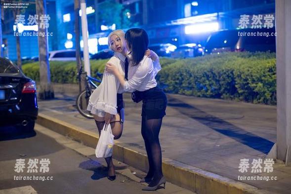好奇皮皮奶可可爱了啦的魅魔图册里藏了多少“魅”，随便翻翻不会被骗吧？