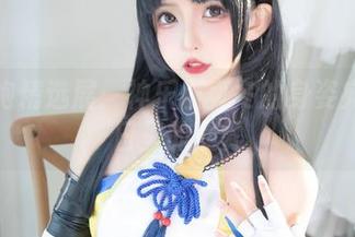 白旗袍精选展：神乐坂真冬的身姿宛如冬日里的晨雾