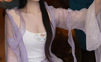 秀人网 – Carol周妍希图包更新，修女装好像跟我想的不太一样啊…