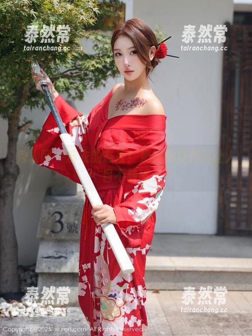 秀人网 - 皮衣的态度！奶芙乔乔作品让人目不转睛
