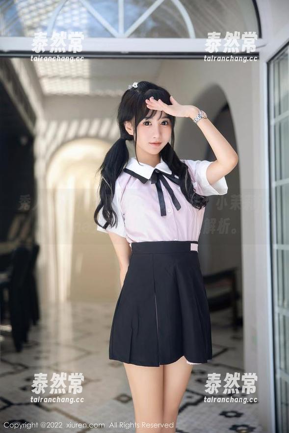 秀人网 - 水手服的不正经穿法：小茉莉jasmine无圣光图包的深度解析。