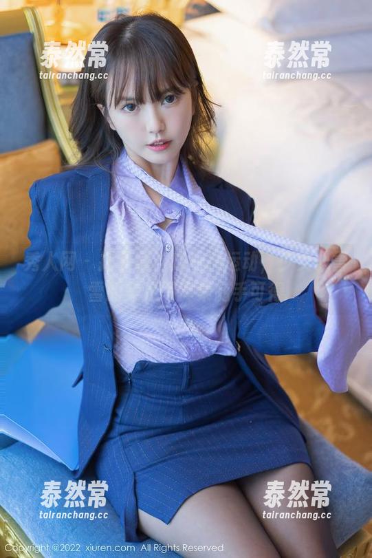 秀人网 - 把下载当成一种运动，少女心雪雪的美足写真集随手可得