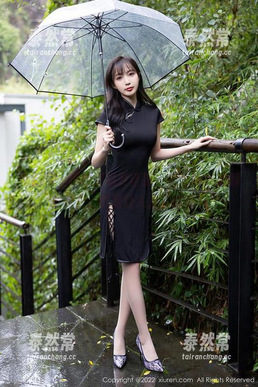 秀人网 - 理性派都要臣服，美七Mia的睡衣图包，就是让人放下防备。