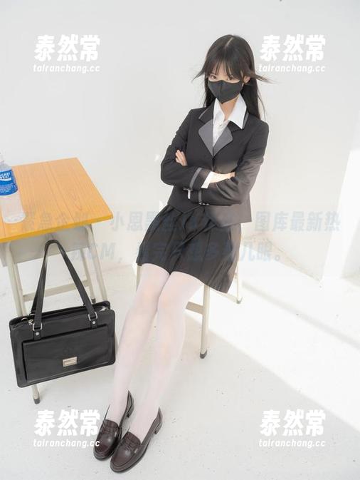 紧急企划-小恩 紧急企划 - 小恩黑丝JK作品,图库最新热辣CM,看完只想多看几眼。