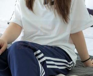绮梦摄影 – 全套月月的泳衣写真，话说我该入手几件？！