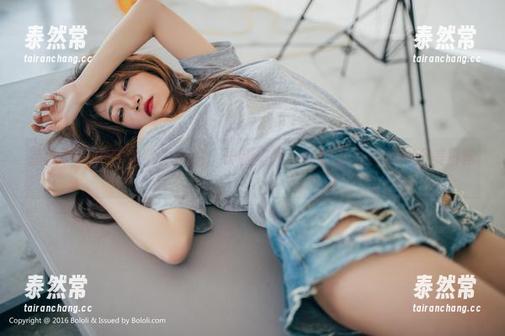 菠萝社 - 小潘鼠实力播报：长腿美图更新！这是我要的绝美日常。