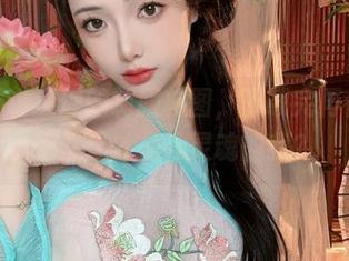 雯妹不讲道理的制服构图，下载完再仔细琢磨，这才是没灵魂的我？