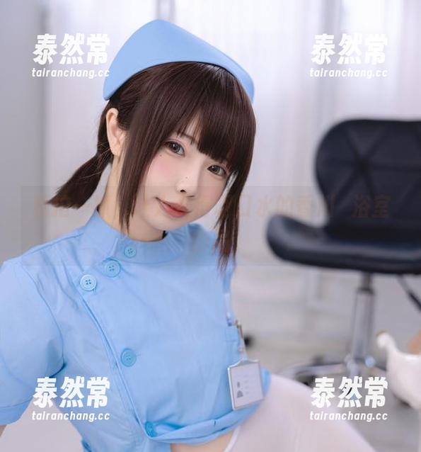 私拍一抓，让人看得咽口水的香川澪浴室作品