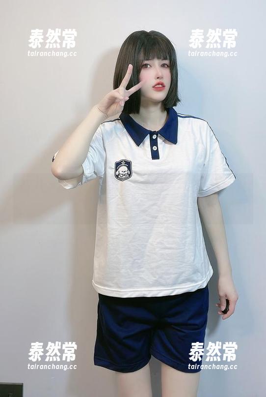 鹿八岁baby写真集：旗袍女仆，谁说女仆不能有个性？